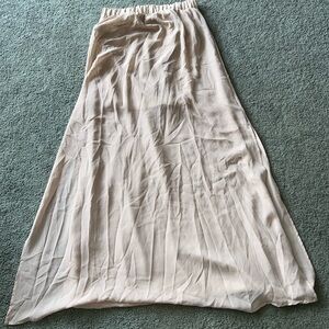 Women's long skirt